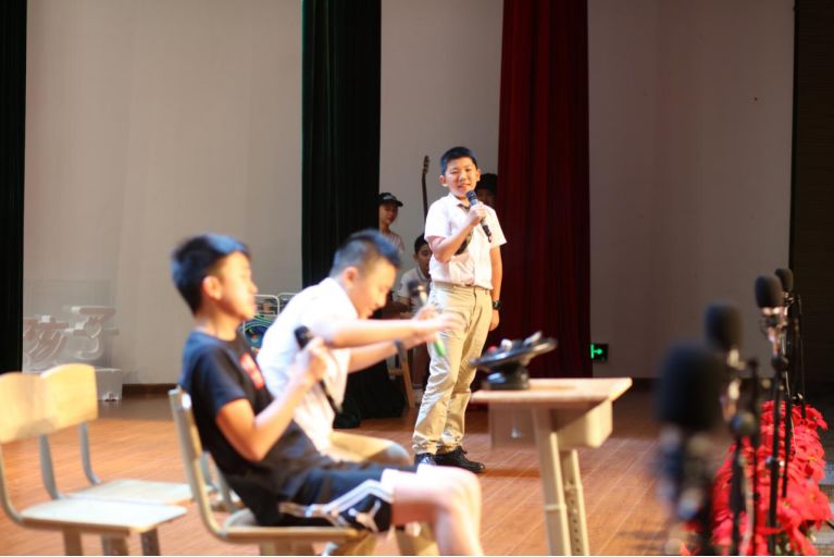 图片关键词