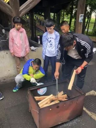 图片关键词 图片关键词