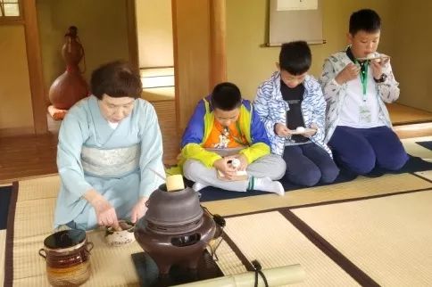 图片关键词 图片关键词