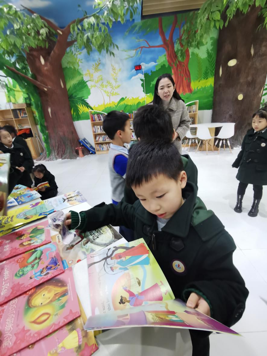 图片关键词
