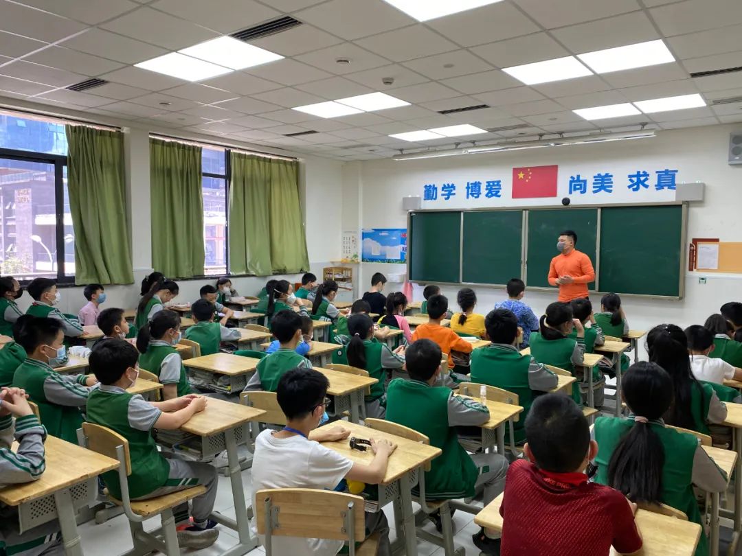 图片关键词 图片关键词