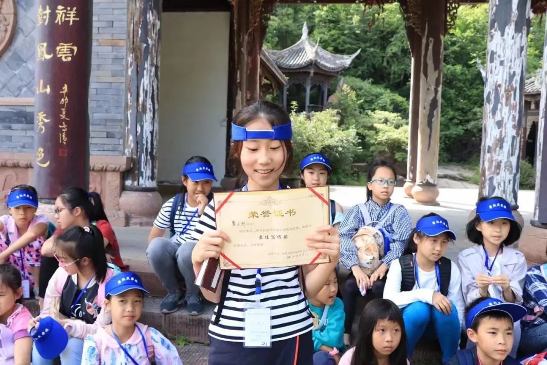 图片关键词
