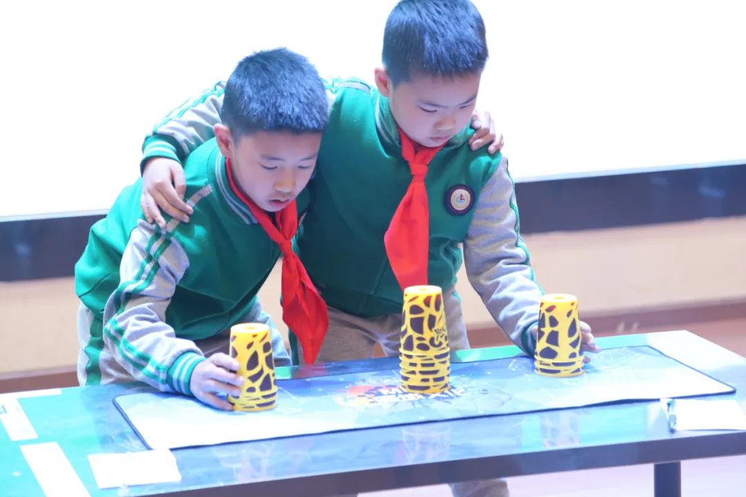图片关键词 图片关键词