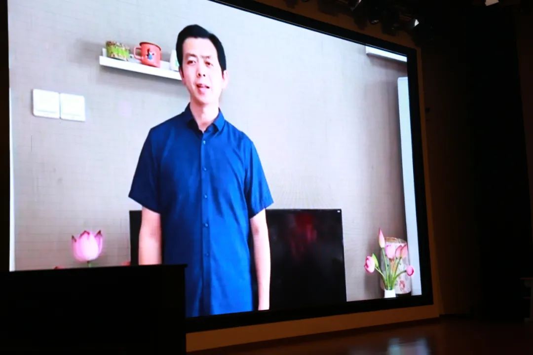 图片关键词 图片关键词