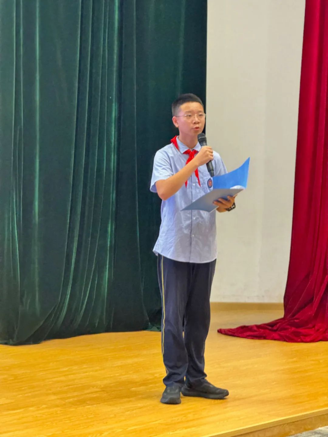 图片关键词 图片关键词